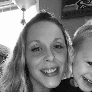 Meet your Posher, Whitney